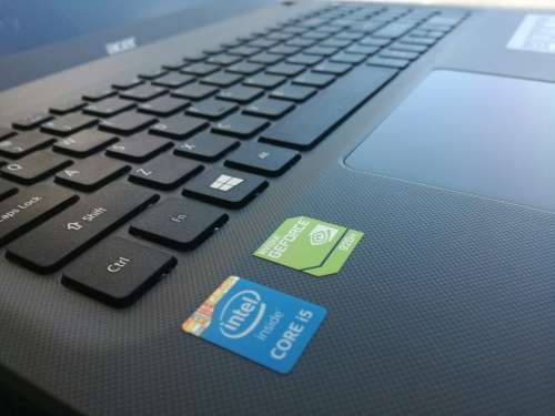price drop!!!1ST BID TAKES!*SUPER PERFORMANCE*ACER ASPIRE E15*i5-4200U*NVIDIA 920M GDDR3*1000GB HDD*